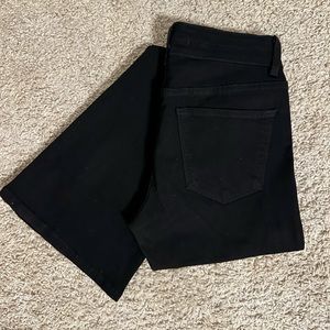 Flying Monkey black mid-rise flare, size 28 by 32 length 
Double button